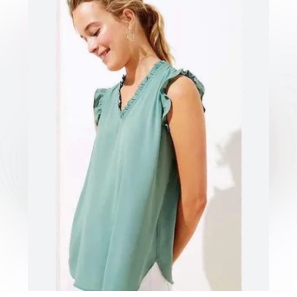 LOFT Green Ruffle V-Neck Shell Blouse Top XS